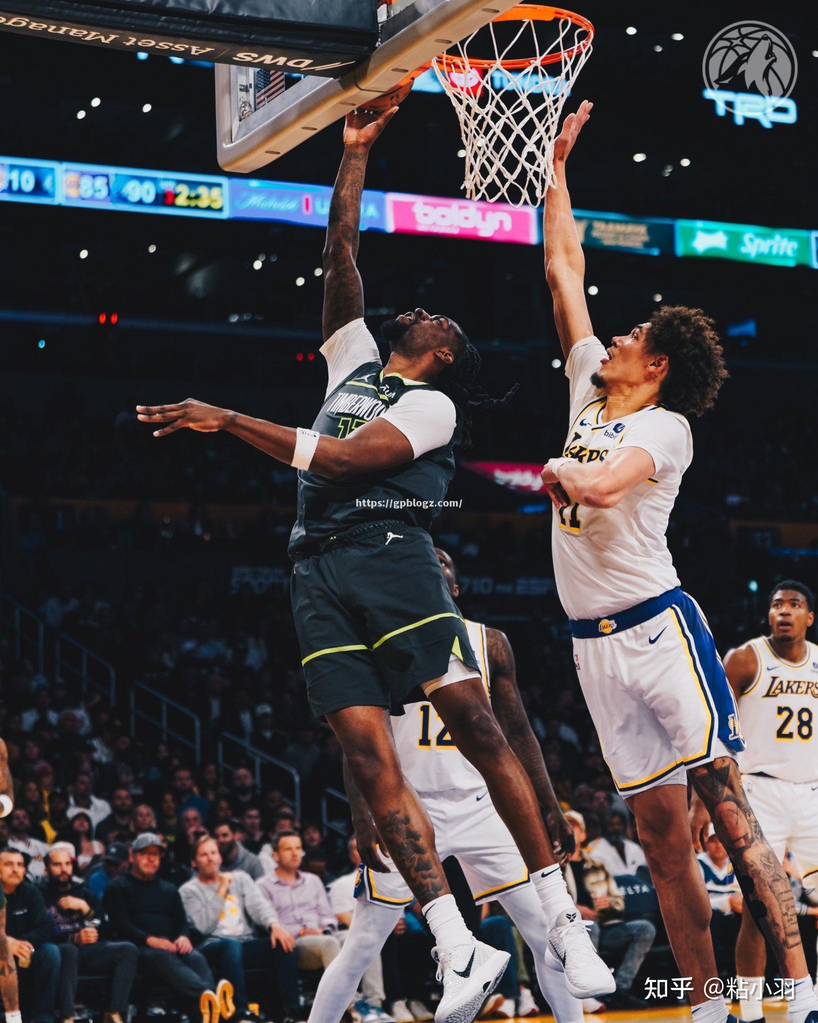 森林狼队继续努力训练,备战下一场对阵掘金队的比赛 森林狼队继续努力训练,备战下一场对阵掘金队的比赛